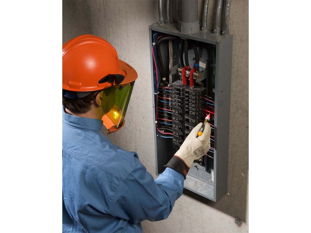 Fluke 1AC-A1-II-5PK voltage detector n testing 